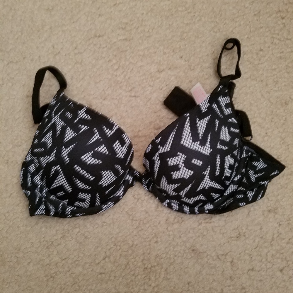 Victoria Secret Letter Design Bra